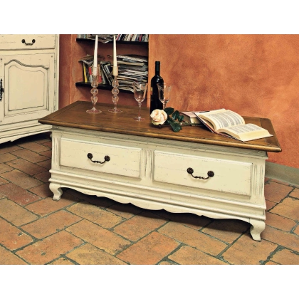 Zdjęcie Drewniany włoski stolik - Interiors Italia