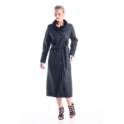 Picture Elegant long coat made of lambskin - A&A Vesa