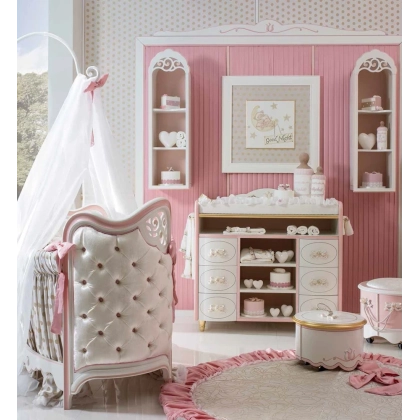 Picture Luxurious pink room for a baby - Ebanisteria Bacci