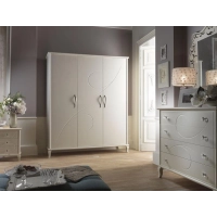 Picture A stylish, practical 3-door wardrobe from the Italian factory - Zanini