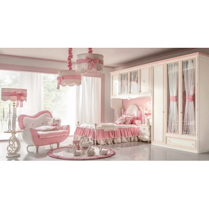 Picture Pink stylish bedroom and room for girls