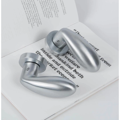 Picture Drop Colombo handle from an Italian manufacturer