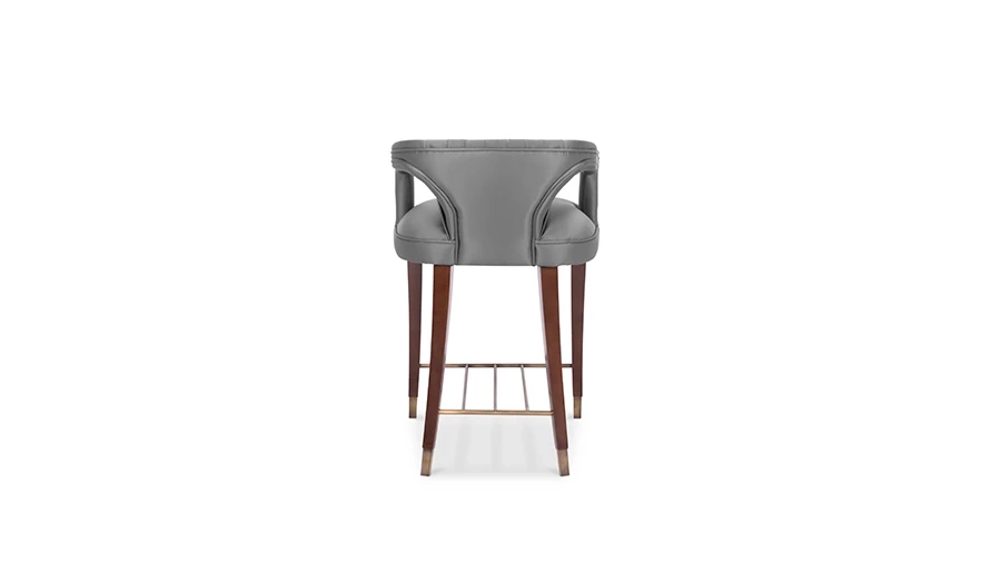 picture 4 A prestigious Portuguese counter stool