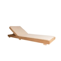 Picture A stylish sun lounger for the garden and terrace